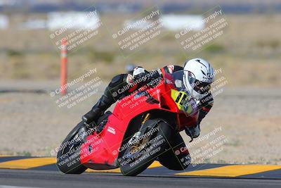 media/Feb-04-2023-SoCal Trackdays (Sat) [[8a776bf2c3]]/Turn 11 (945am)/